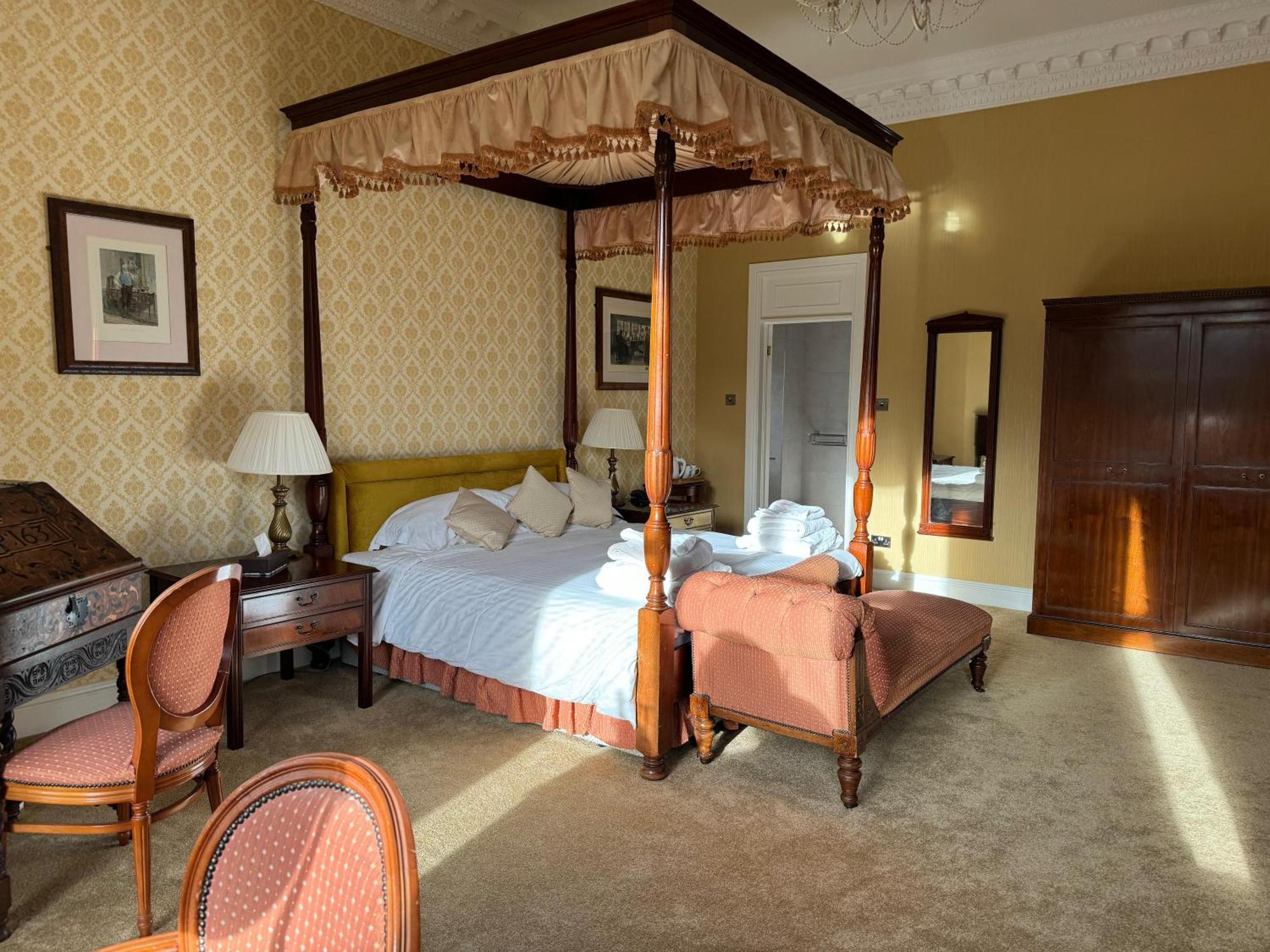 Tre-Ysgawen Hall & Spa Llangefni Exterior photo