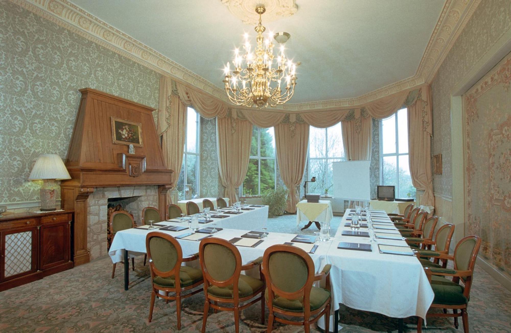 Tre-Ysgawen Hall & Spa Llangefni Exterior photo